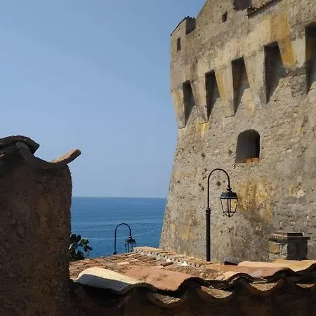 Diletta A Mare *